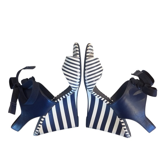 Tory Burch Maritime Stripe Wedge Sandals Women’s Size 7.5 - Picture 7 of 16